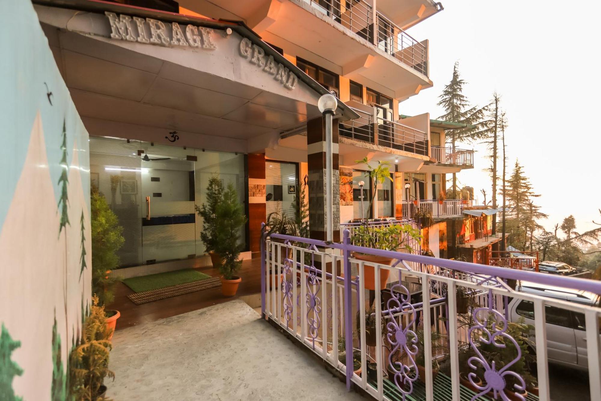 Hotel Mirage Grand à McLeod Ganj Extérieur photo