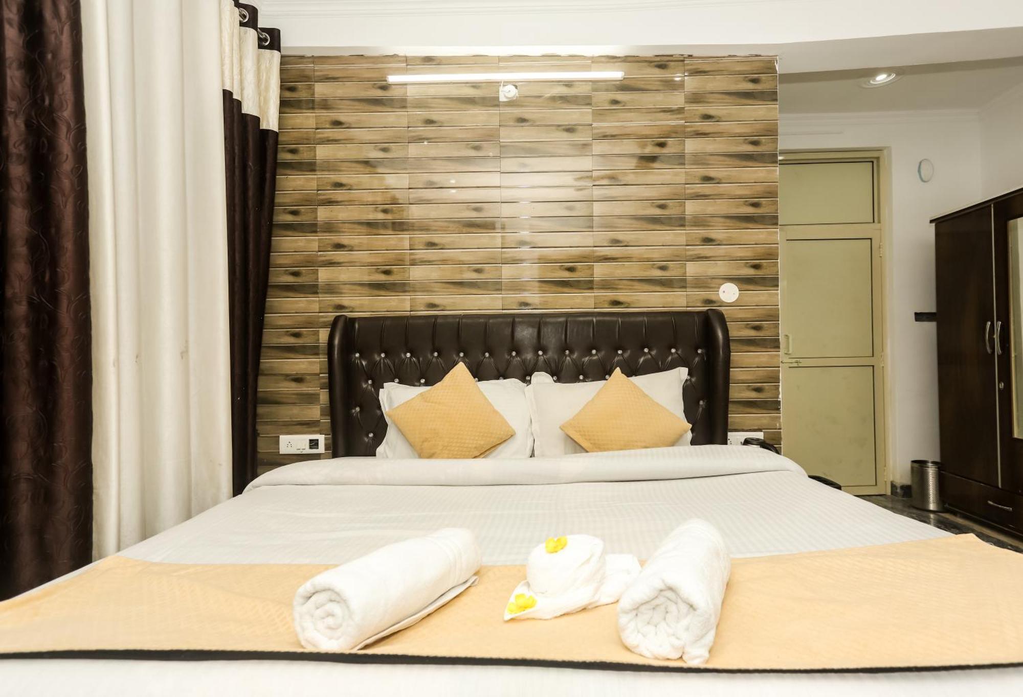 Hotel Mirage Grand à McLeod Ganj Extérieur photo